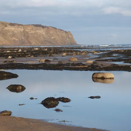Holiday home Smugglers Rock Ravenscar